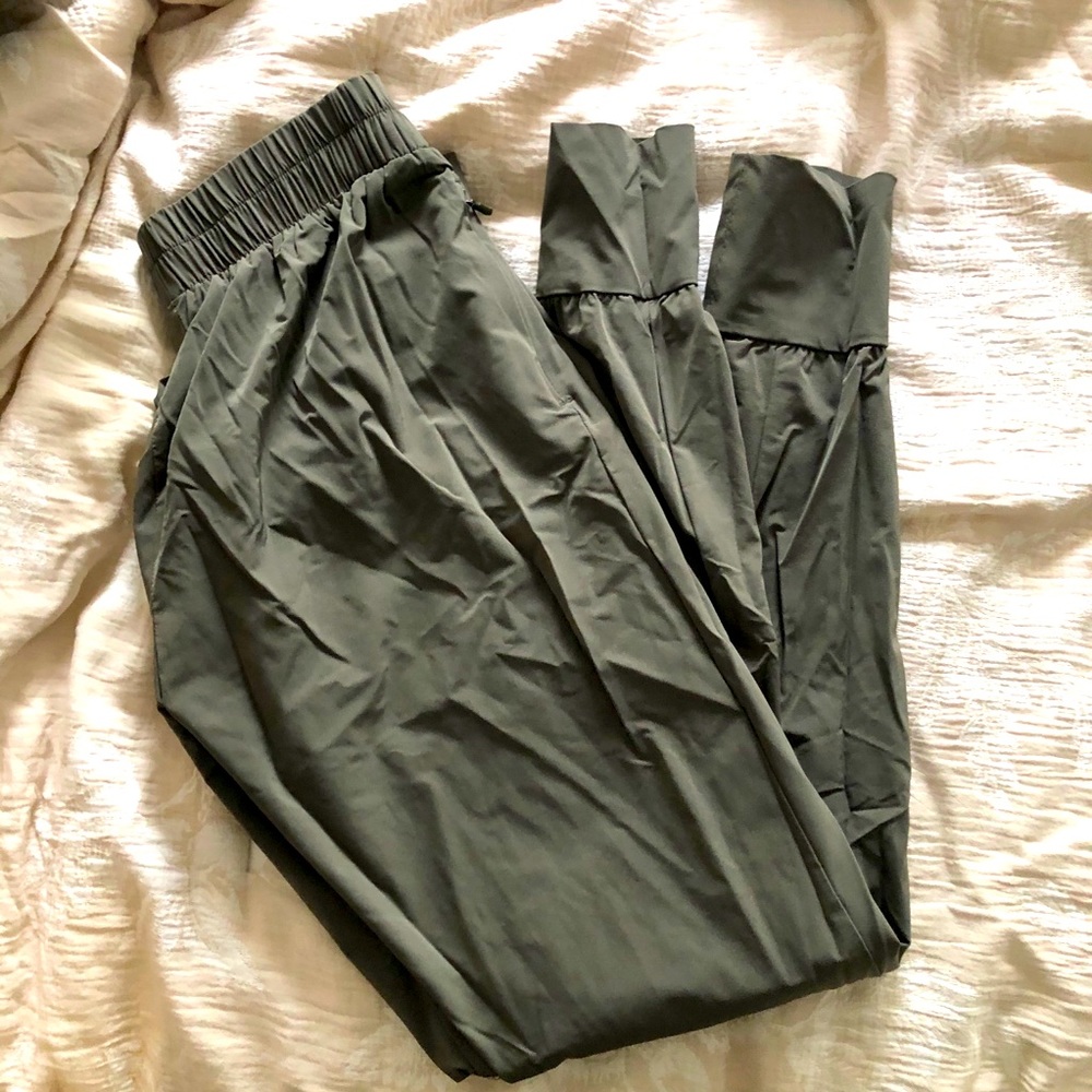 Nike dryfit olive joggers